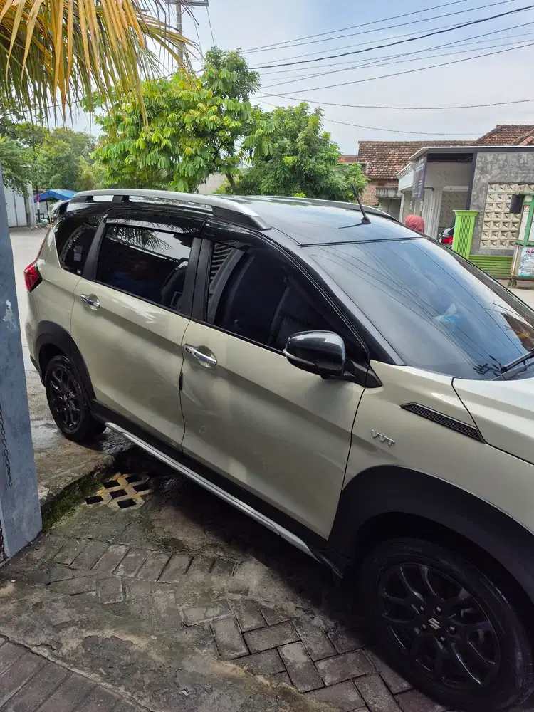 Suzuki XL7 2023 Hybrid