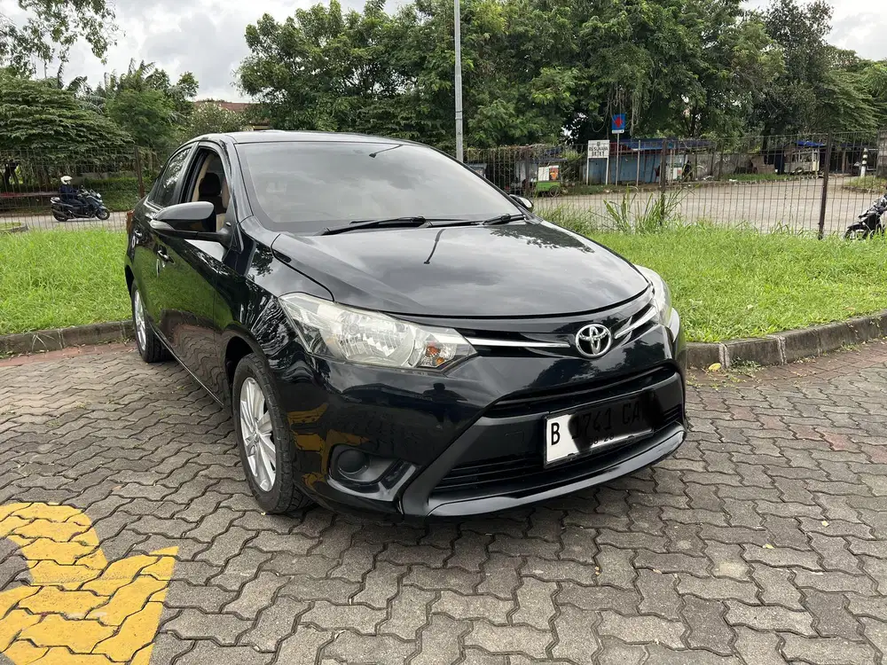 Toyota Vios E Manual 2013 Hitam
