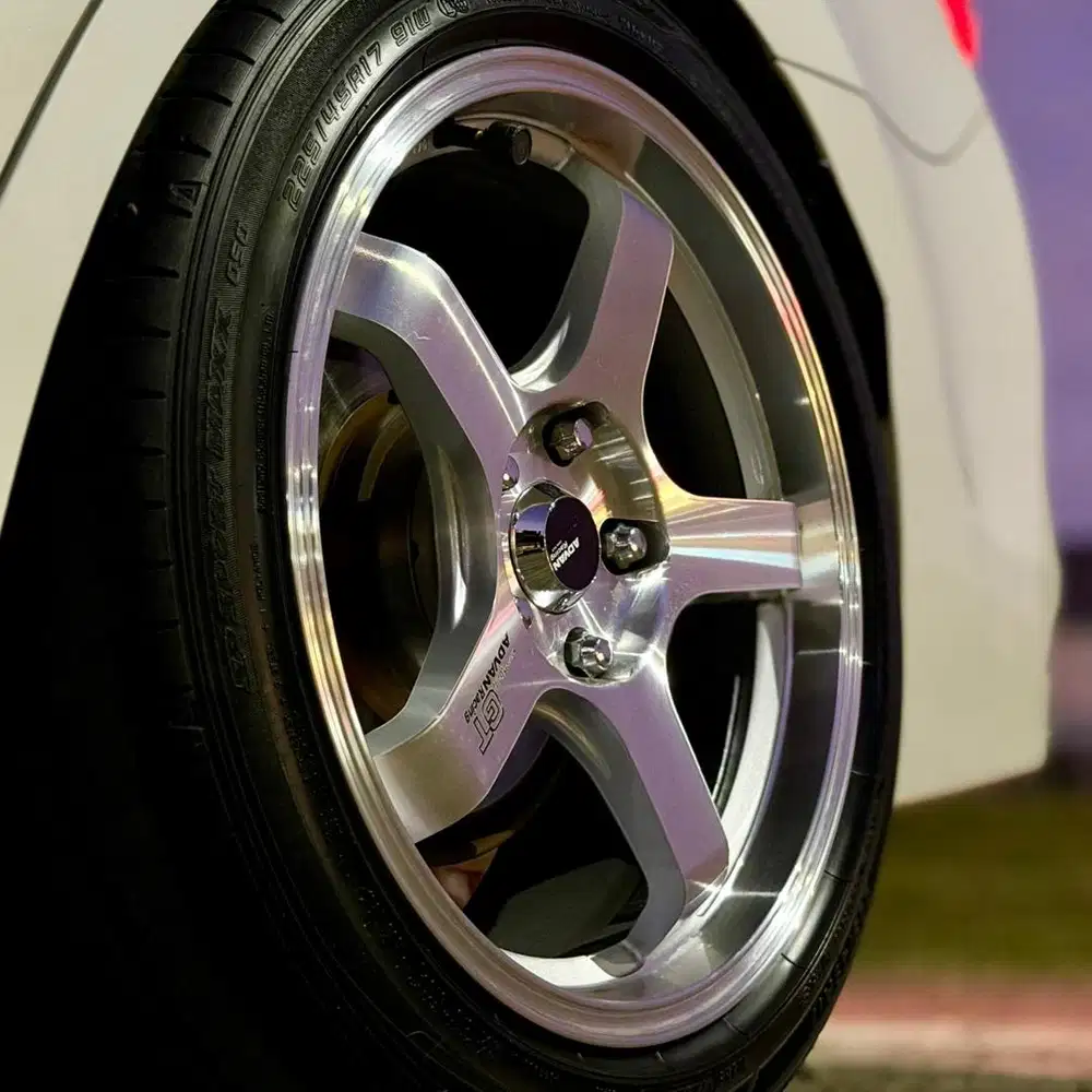 Velg Only Advan GT R17 5x114 Polished Brushed