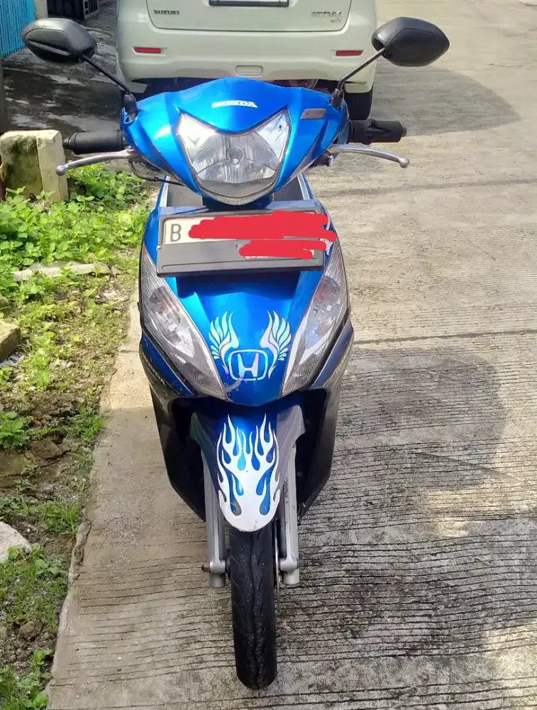 2013 HONDA SPACY FI