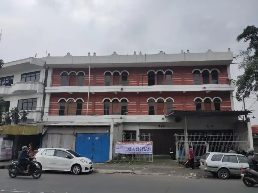 DIJUAL BANGUNAN RUKO GANDENG