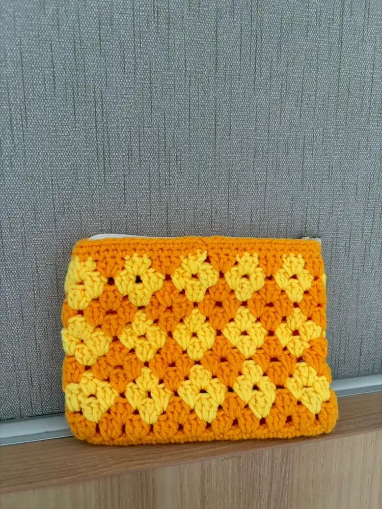 Dompet Rajut Crochet
