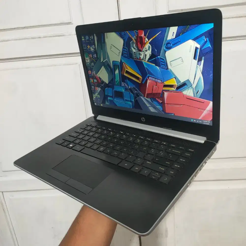 Laptop HP 14 CM0094AU AMD A4 9125 SSD 128GB Radeon R3