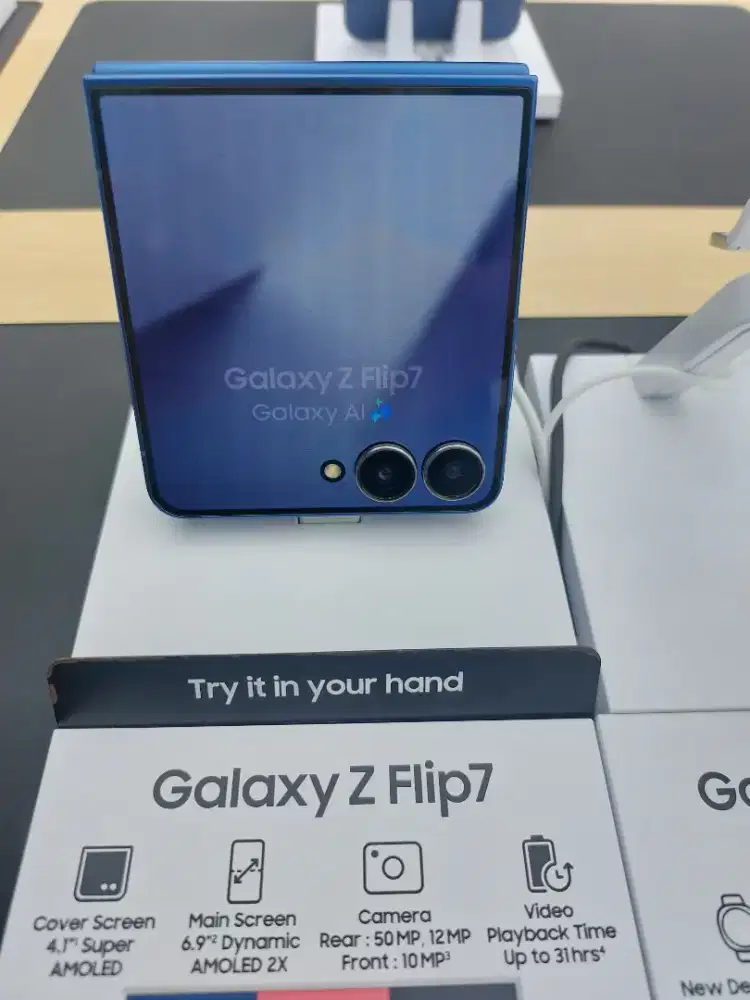 Galaxy Z Flip 7
