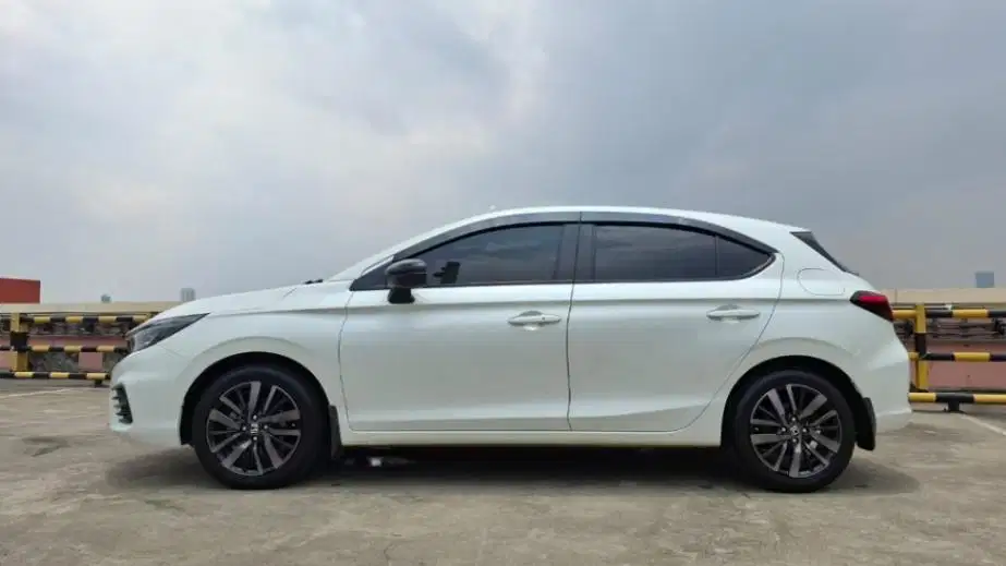 Honda City 1.5 Hatchback RS Bensin-AT 2023 Putih