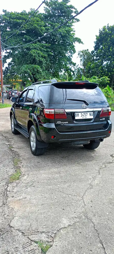 Toyota Fortuner 2011 Diesel