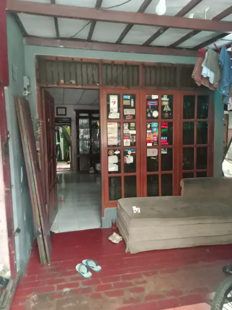 Di jual cepat rumah tinggal Menteng dalem tebet