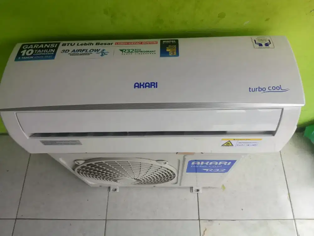 AC Akari 1/2pk,R32 ,lowwat ,termasuk pasang