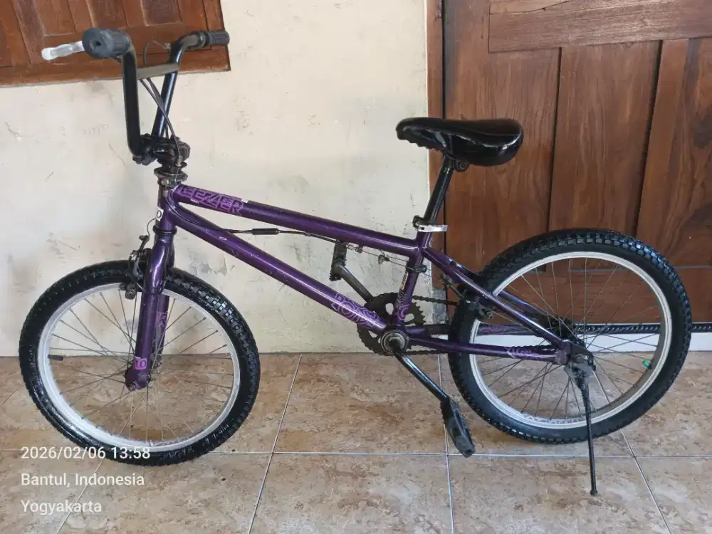 Dijual sepeda BMX polygon freezer size 20