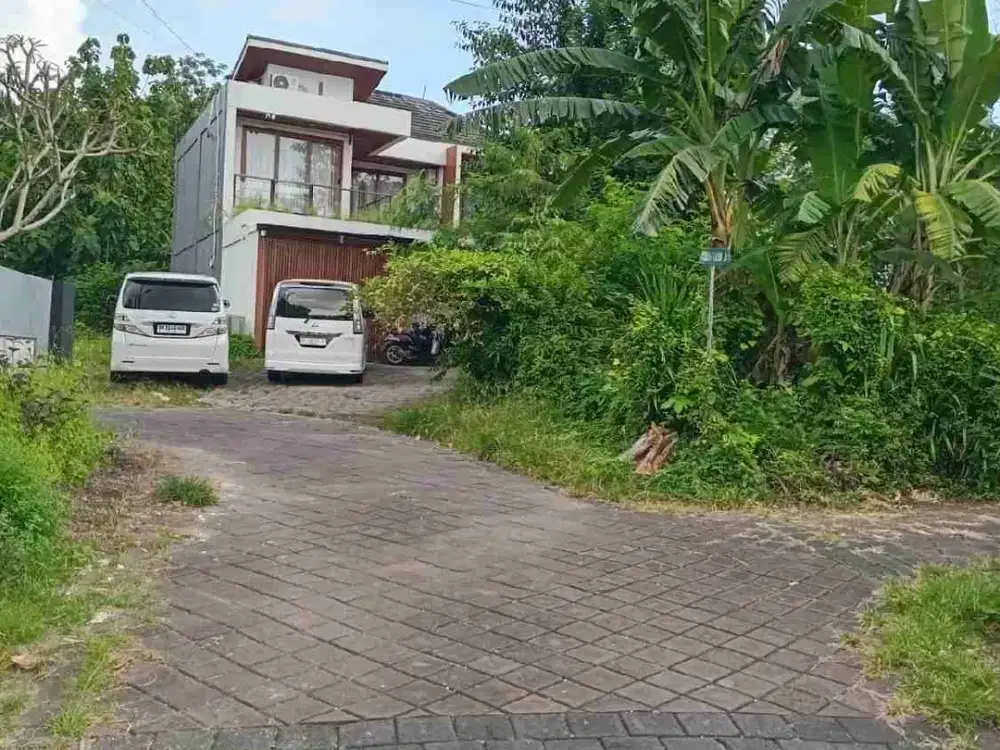 dijual tanah 4 are IDR 600 juta per are di Taman mumbul dekat hotel plago nusa dua Kuta Selatan Badung Bali