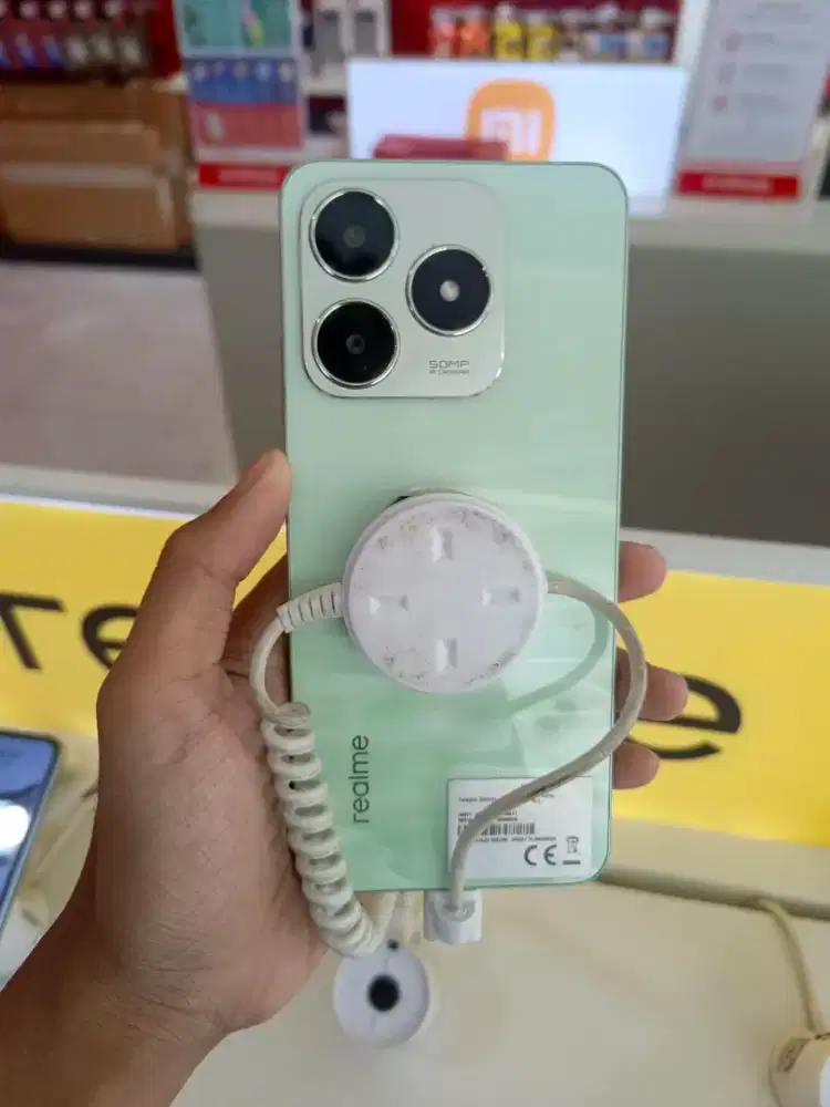 Cash Credit Realme C63 New Cashback 300 ribu