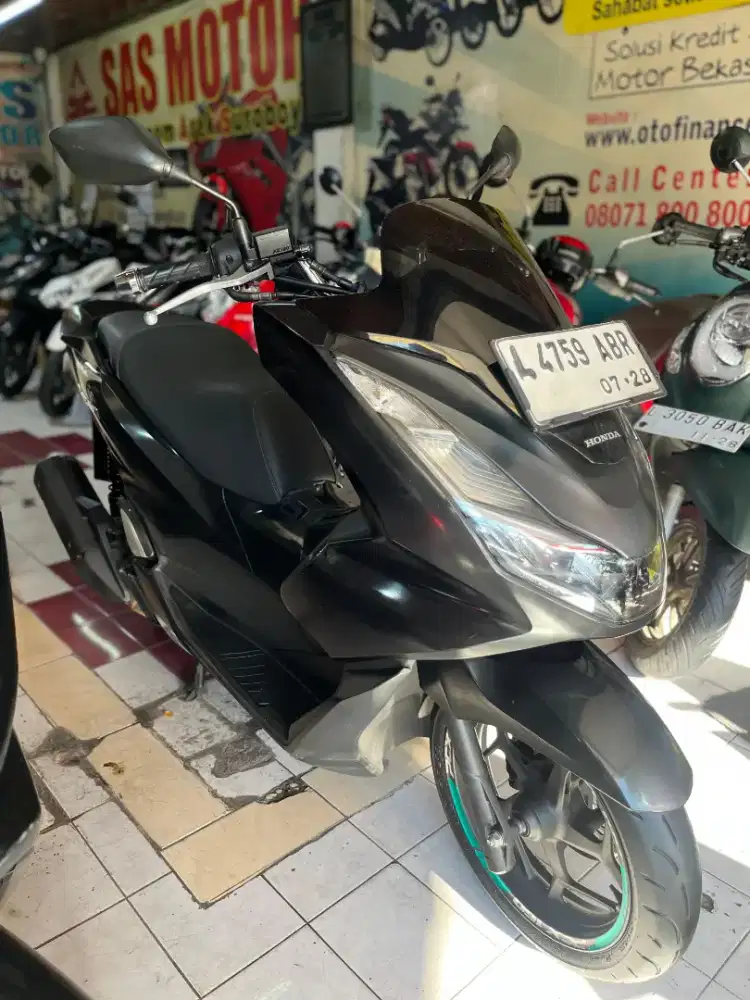 HONDA PCX 160 2021 UM 500 SAS MOTOR JL. BARATAJAYA 19 NO 5
