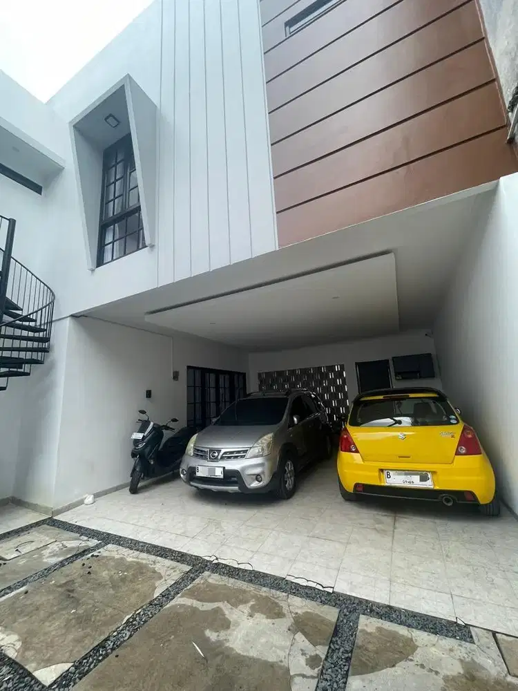 Disewakan Rumah Pondok Labu Jaksel dgn Kolam Renang Pribadi