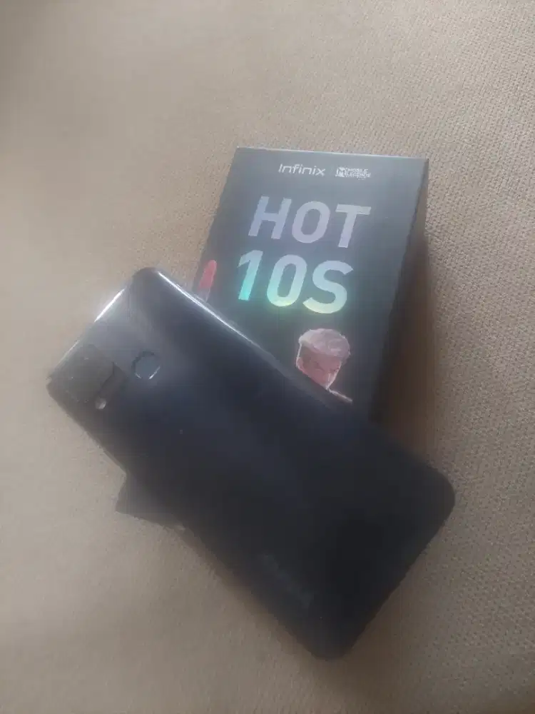 Dijual hp infinix hot 10S mulus