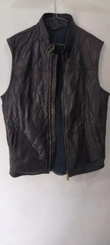 Jaket jacket rompi vest kulit leather massimo dutti