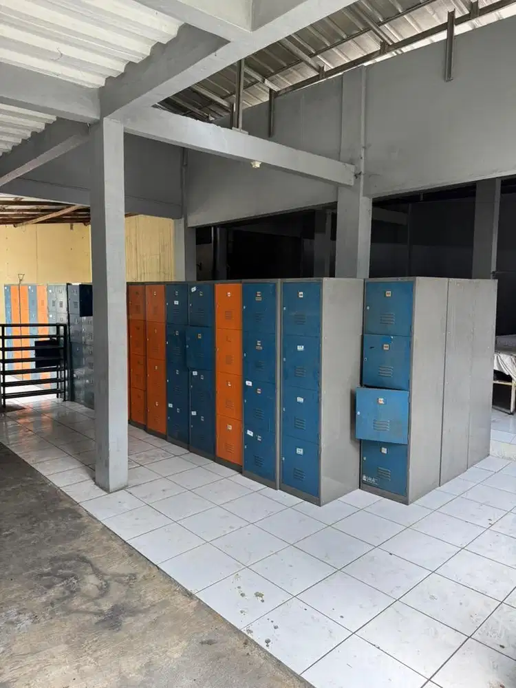 Lemari loker 75unit merk elite