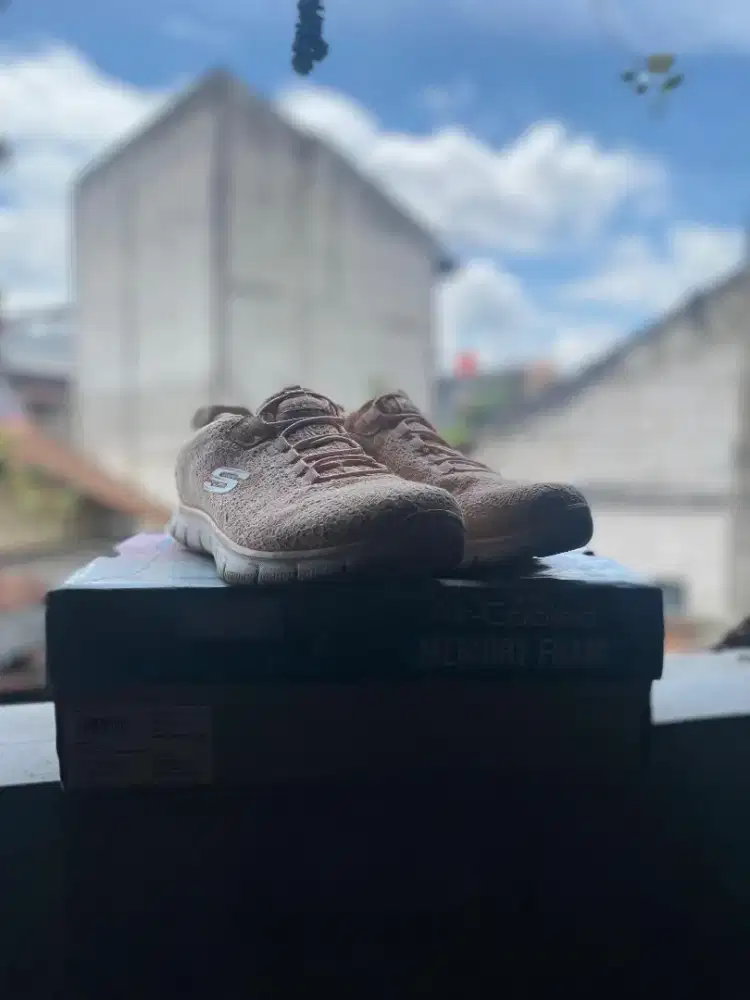 SKECHERS ORIGINAL RELAXED FIT WUTH AIR COOLED MEMORY FOAM