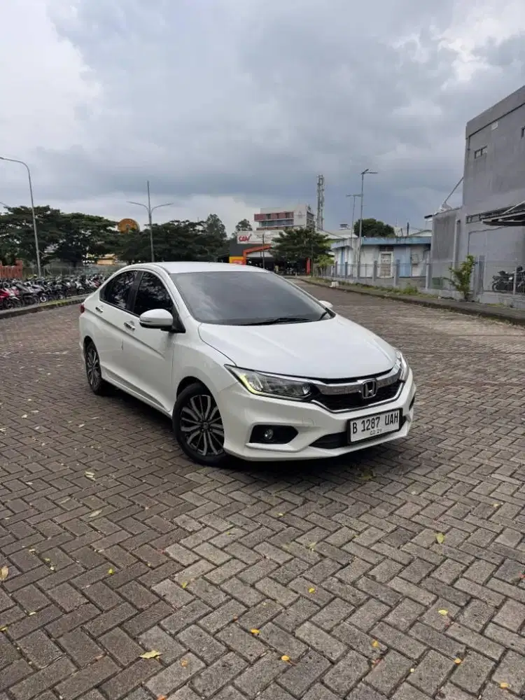 City Rs At'18/19 Tgn1 Pjk pjng 03'27 Service record Siap pakai