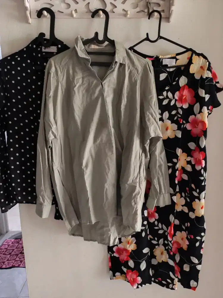 Atasan dan Terusan Wanita