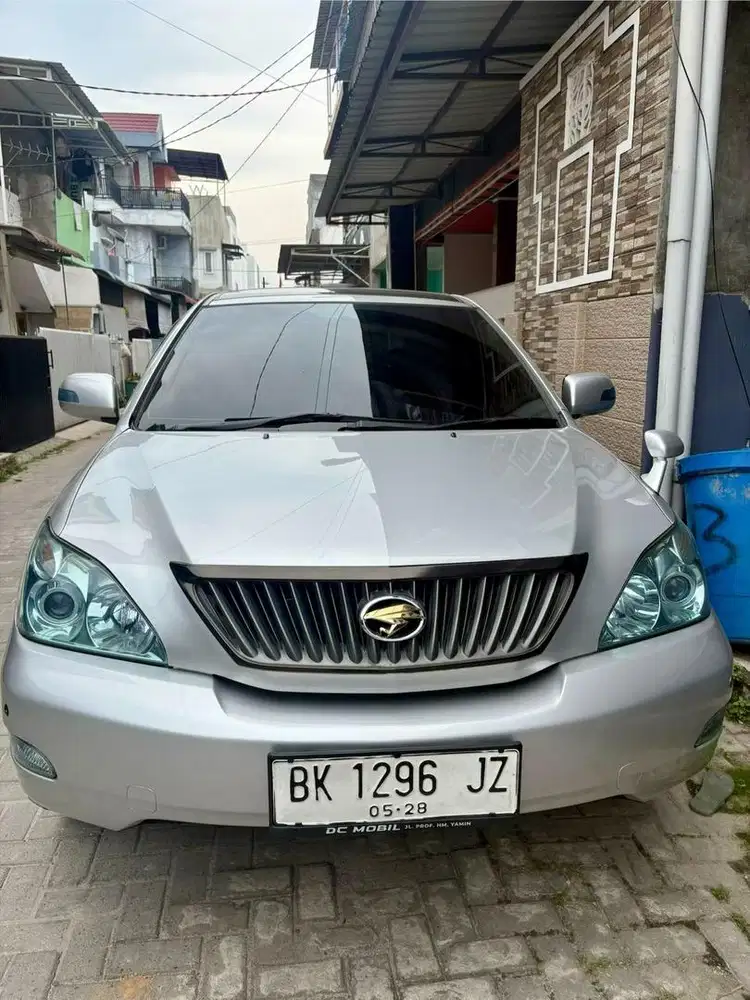 Toyota harrier 2010