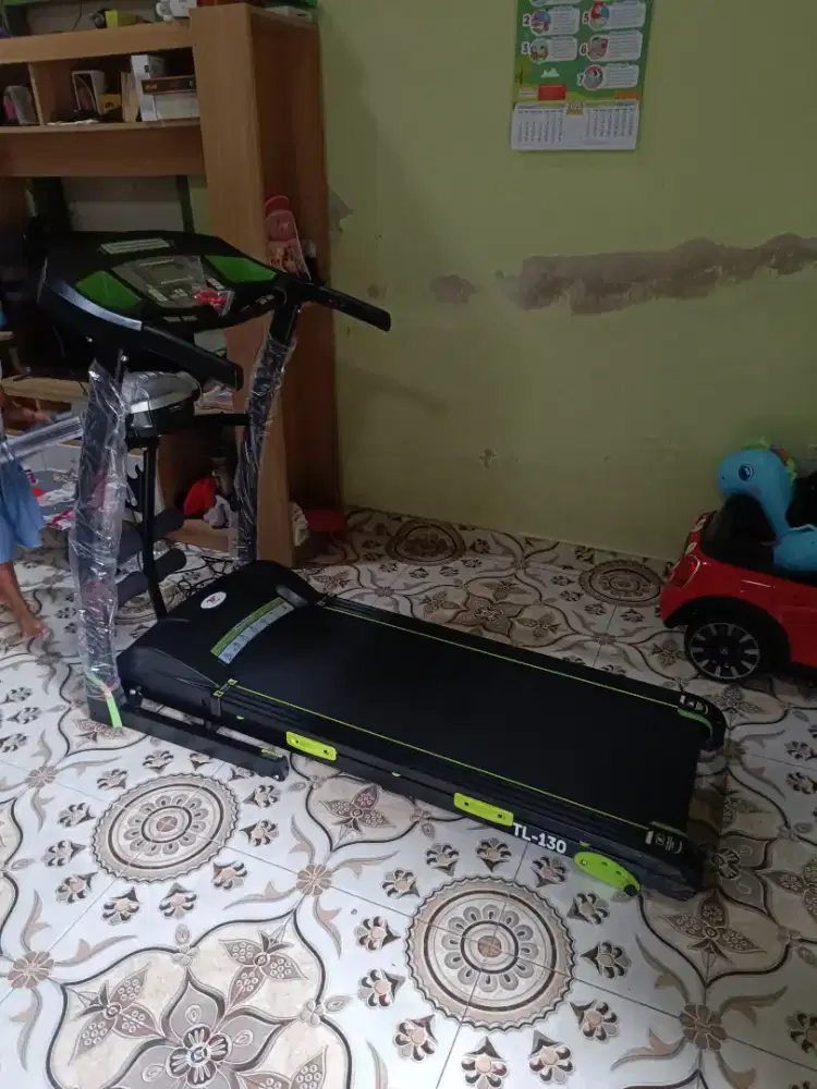 Treadmill Elektrik 130