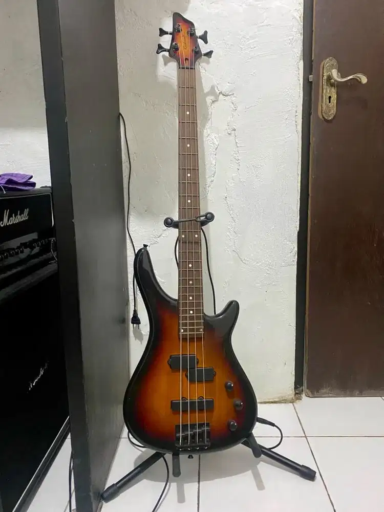 Bass Rockwell RBH-21
