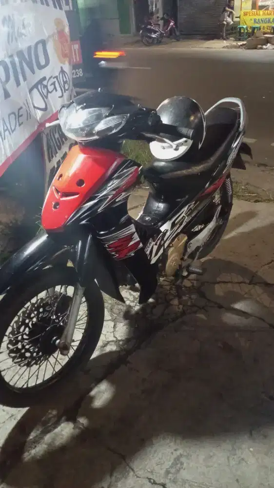 Suzuki Shogun 125 standar