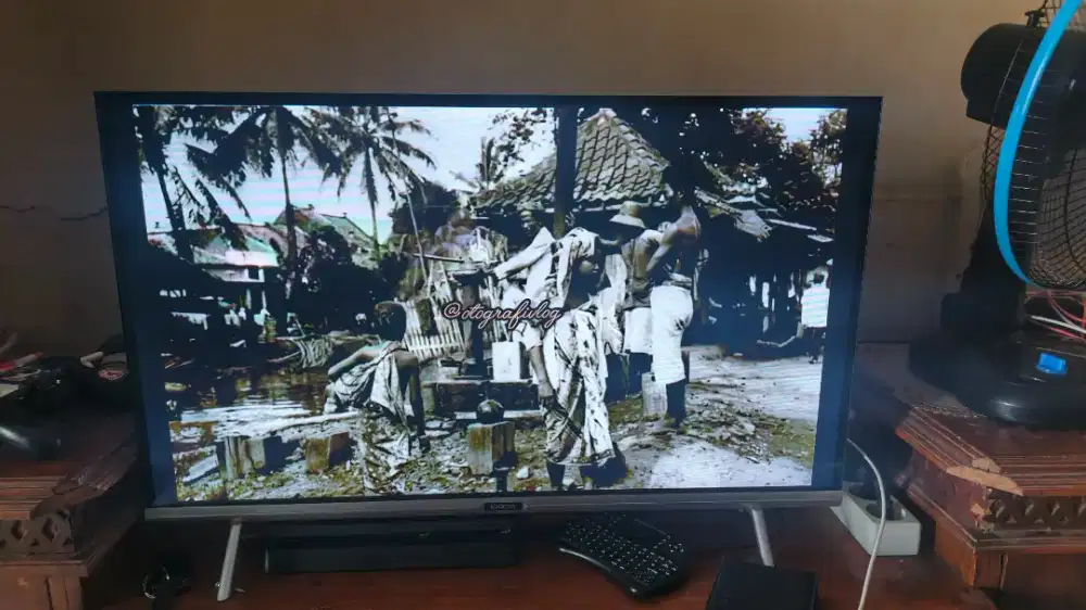 TV COOCAA 32S3U 32 INCH SMART TV