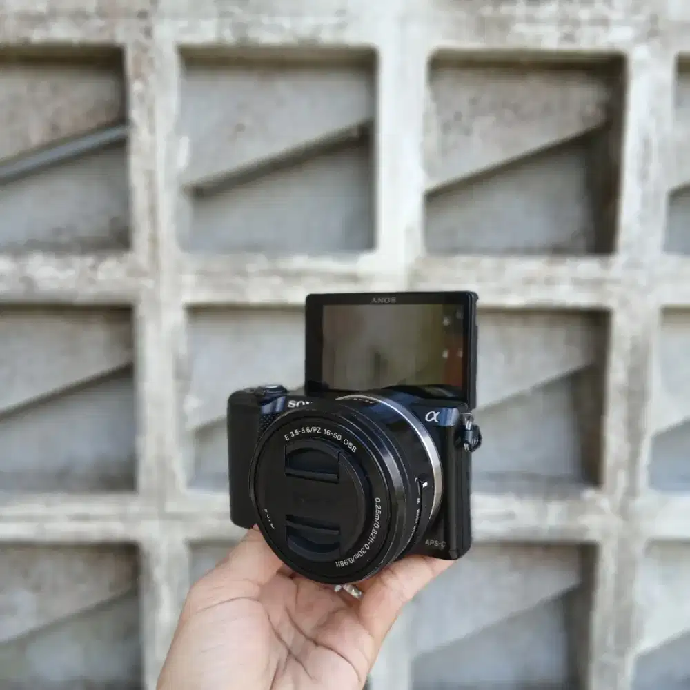 MIRORLESS PEMULA SONY A5000 KIT BLACK MULUS
