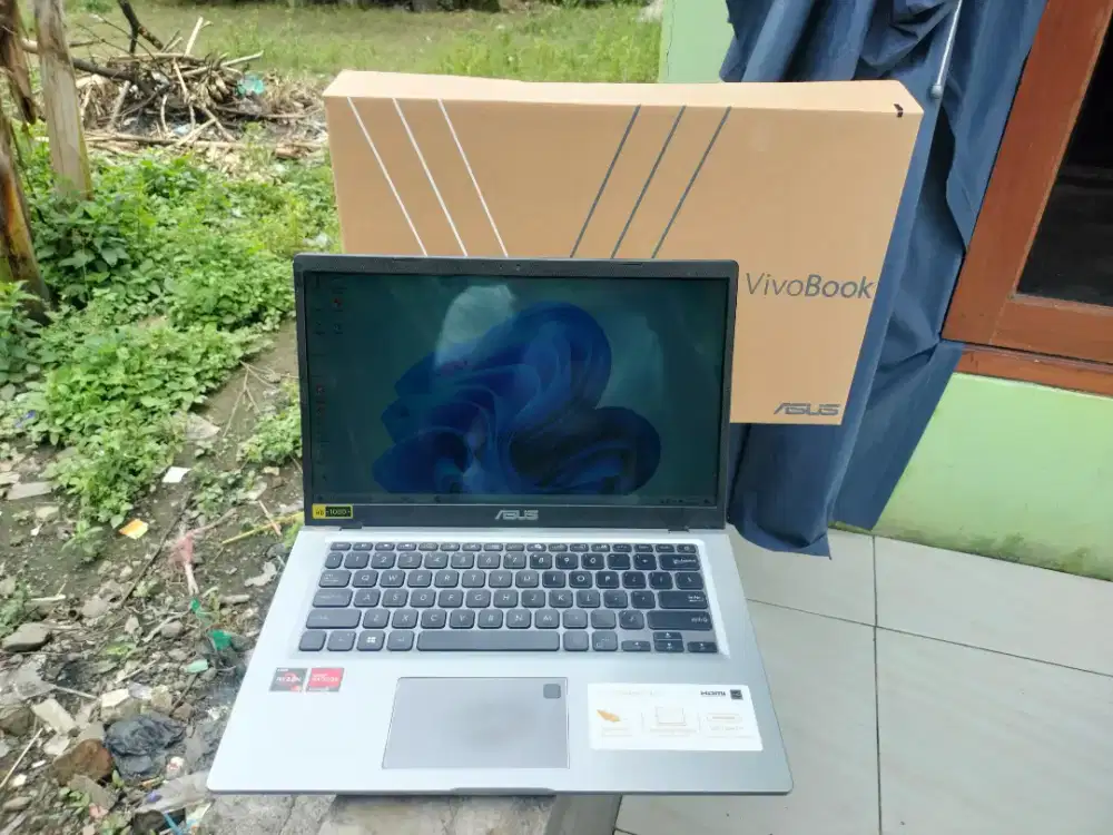 Asus Vivobook M415DA Ryzen 3 3250U SSD 512 Ram 8 Keyboard Backlit