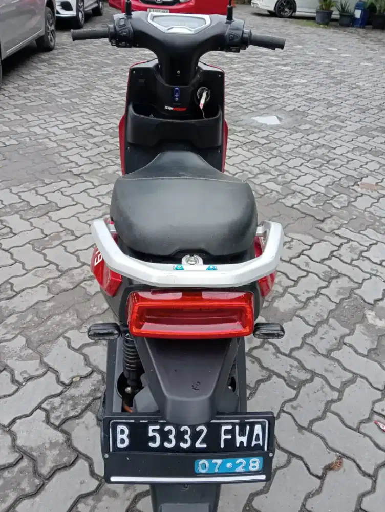 Dijual Motor Listrik Yadea T9 Tahun 2023