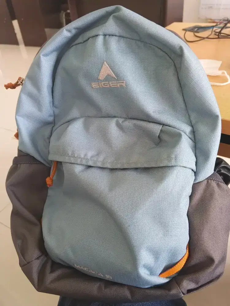 Tas Eiger Macaca size 18