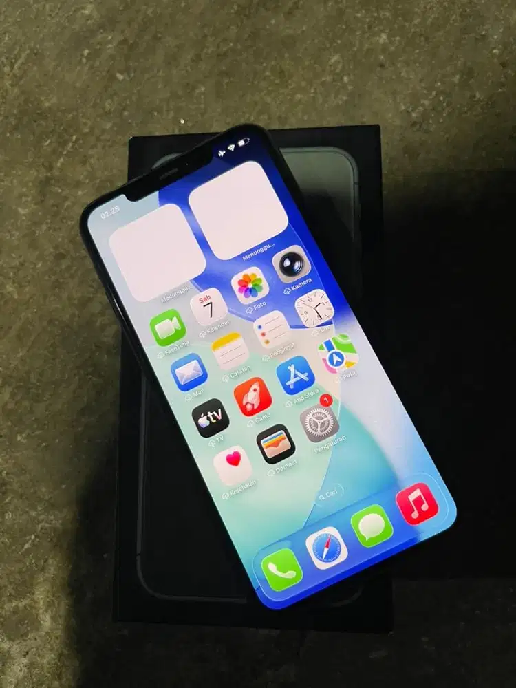 Iphone 11 promax 256gb inter