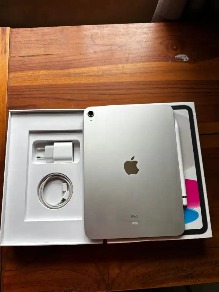 DIJUAL iPad 10th Generation 64GB WiFi