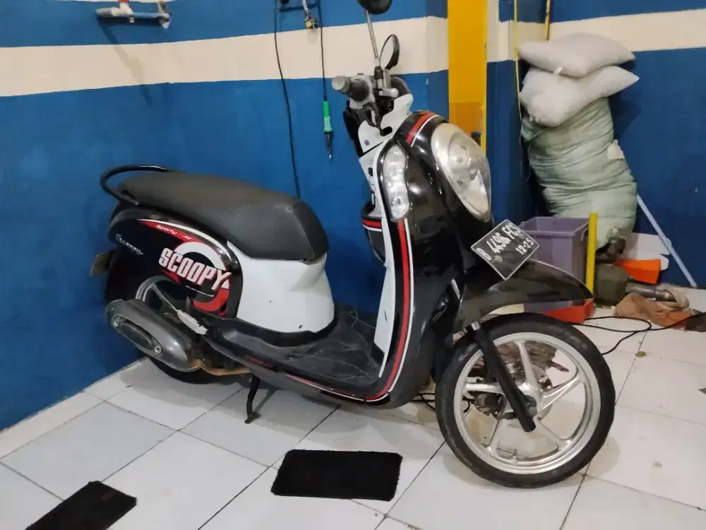 (#) honda scoopy 2015 mulus