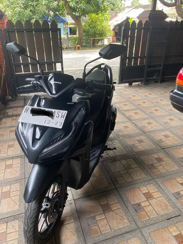 Dijual vario 2019 125 cc iss