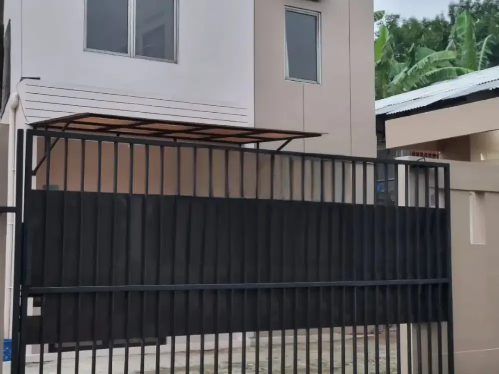 Dijual Cepat  Rumah Kost Aktif Lokasi kukusan