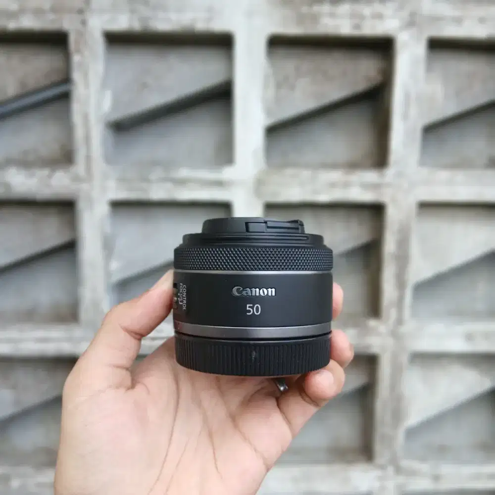 FIX MIRORLESS FULLFRAME CANON RF 50MM F1.8 STM FULLSETBOX
