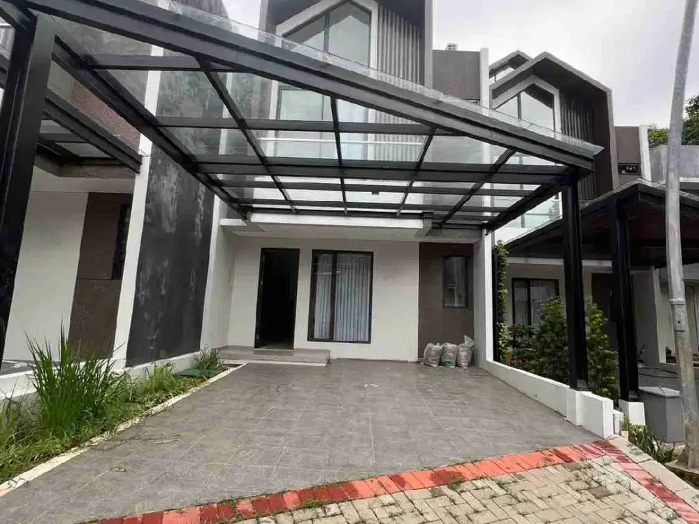 Rumah 2 lantai siap huni di Kebayoran Bintaro Sektor 7