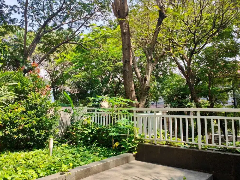 Rumah Dijual Kelapa Gading di Sherwood Residence Siap Huni