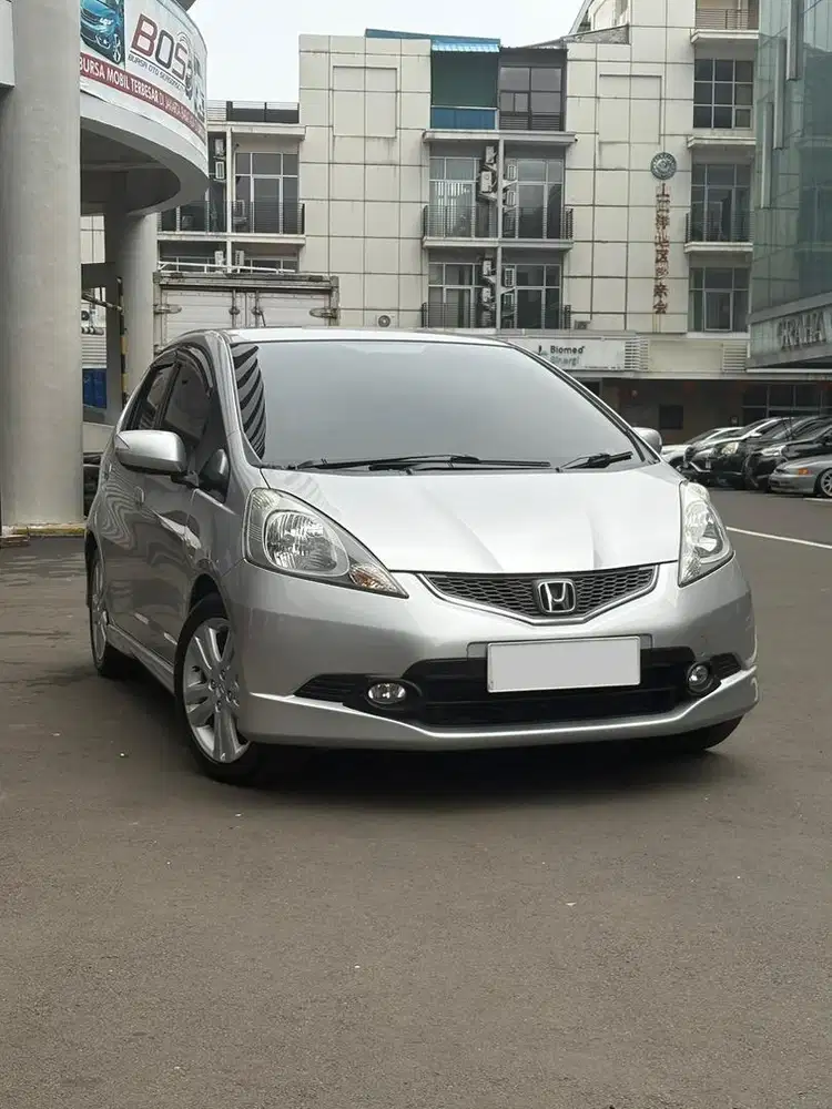 [KM95RB] HONDA JAZZ RS AT 1.5 2011 RAWATAN HONDA