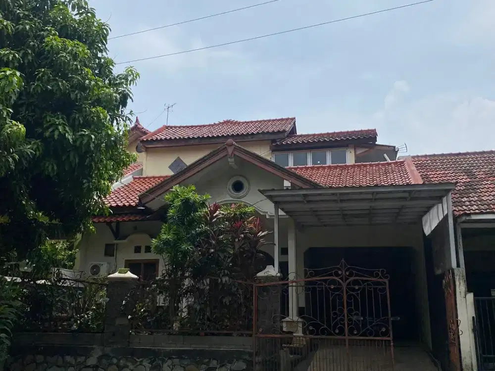rumah 2 lantai di Limus Pratama Regency Cileungsi Bogor