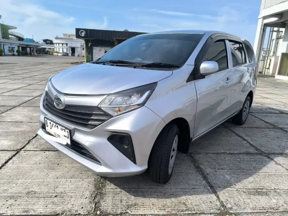 Daihatsu Sigra X A/T kredit DP 13jt
