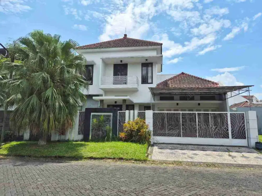 rumah dijual araya golf malang