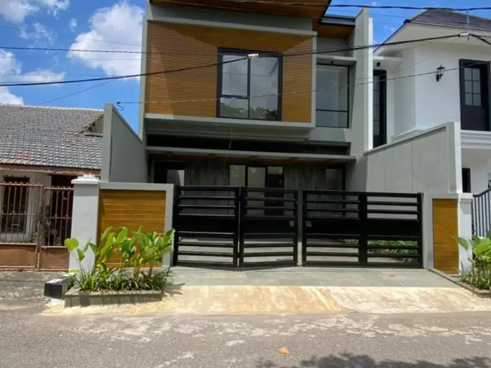 RUMAH MODERN STYLE RUNGKUT ASRI UTARA