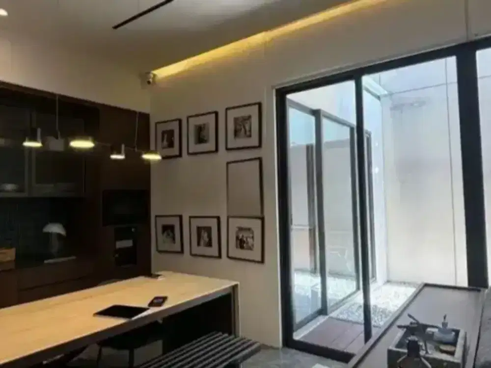 RUMAH ZIMBALI COSTA GRAND ISLAND PAKUWON CITY MINIMALIS