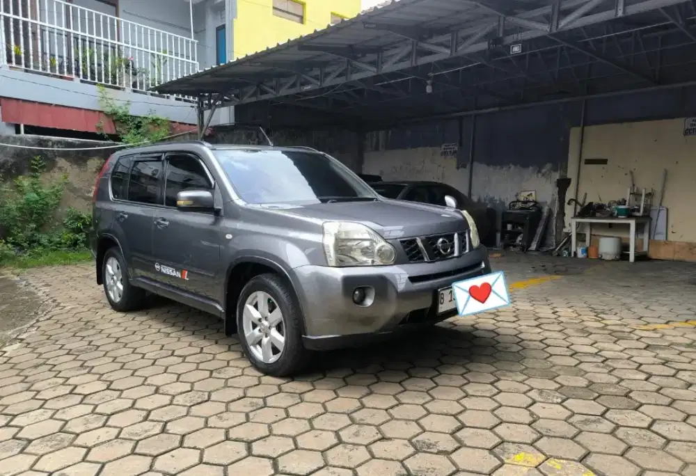 Nissan xtrail at matic tahun 2009