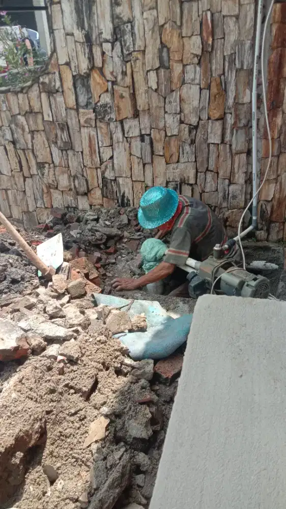 Tukang gali pangkalan