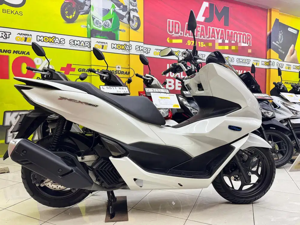 Honda PCX CBS th 2024 *, kredit murah