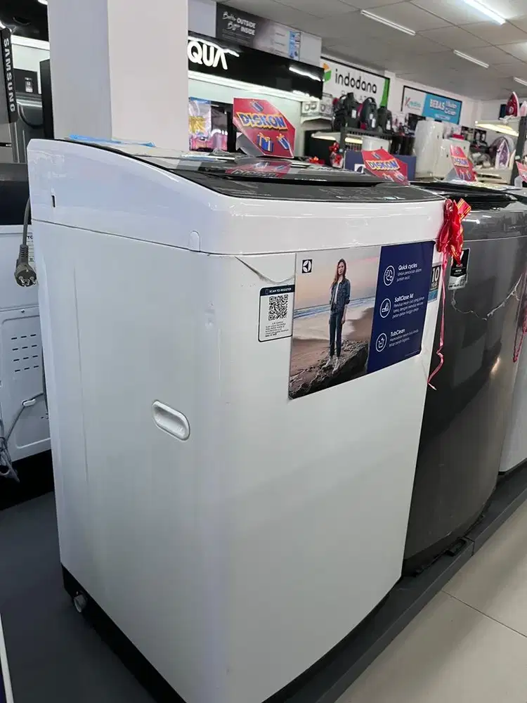 Mesin cuci satu tabung dari electrolux nya kak